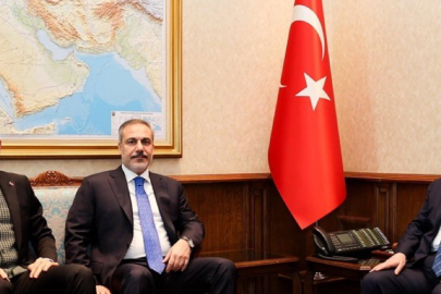 Ankara-Şam Hattında Ziyaret Türk Heyeti Şam'da